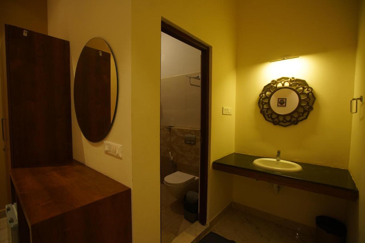 Hotel Psy Mettuppālaiyam Dış mekan fotoğraf