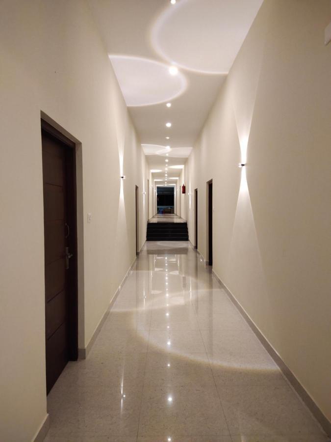 Hotel Psy Mettuppālaiyam Dış mekan fotoğraf